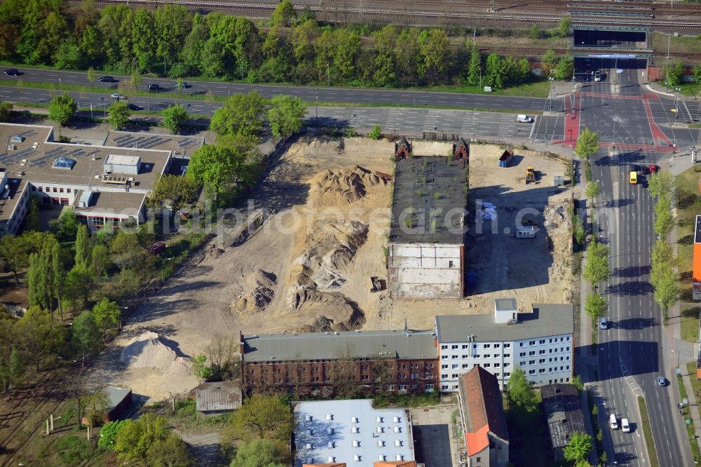 Aerial image Berlin, Adlershof - Demolition site of the ruins of the factory building of the former BaerenSiegel distillery on Adlergestell in Adlershof, Berlin. At the construction site of the distinctive production building GDR times development a shopping center