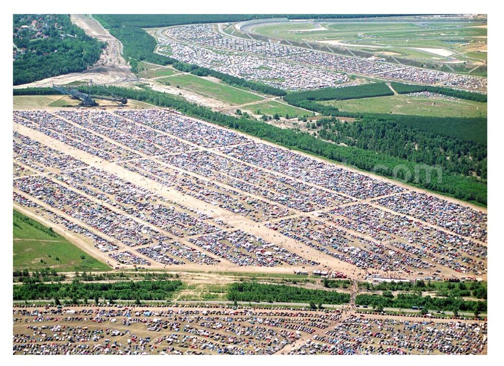 Klettwitz / Lausitzring from the bird's eye view: Abschiedkonzert 2005 der Böse Onkelz am Lausitzring. Das Festival ging über 2 Tage (17.+18.06.2005)