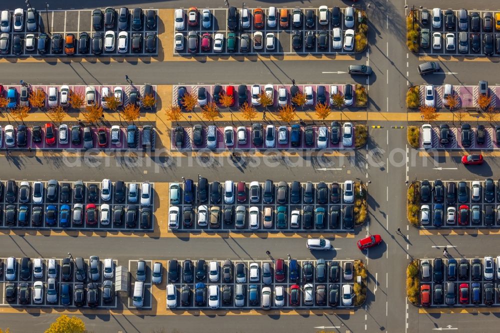 Bochum from above - Parking space for parked cars at the shopping center Ruhr Park in Bochum at Ruhrgebiet in the state North Rhine-Westphalia, Germany