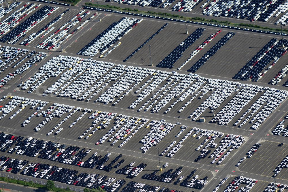 Aerial image Bremerhaven - Site of the company BLG Automotive Logistics GmbH & Co. KG at the international port in Bremerhaven in the state Bremen