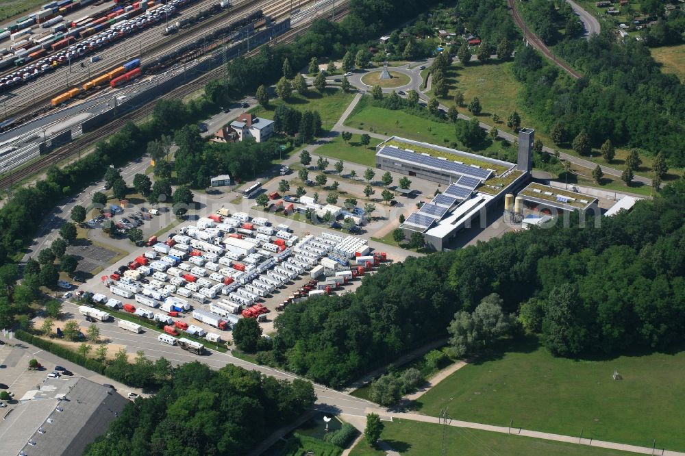 Aerial photograph Weil am Rhein - Parking a trailer park in Weil am Rhein in the state Baden-Wurttemberg, Germany