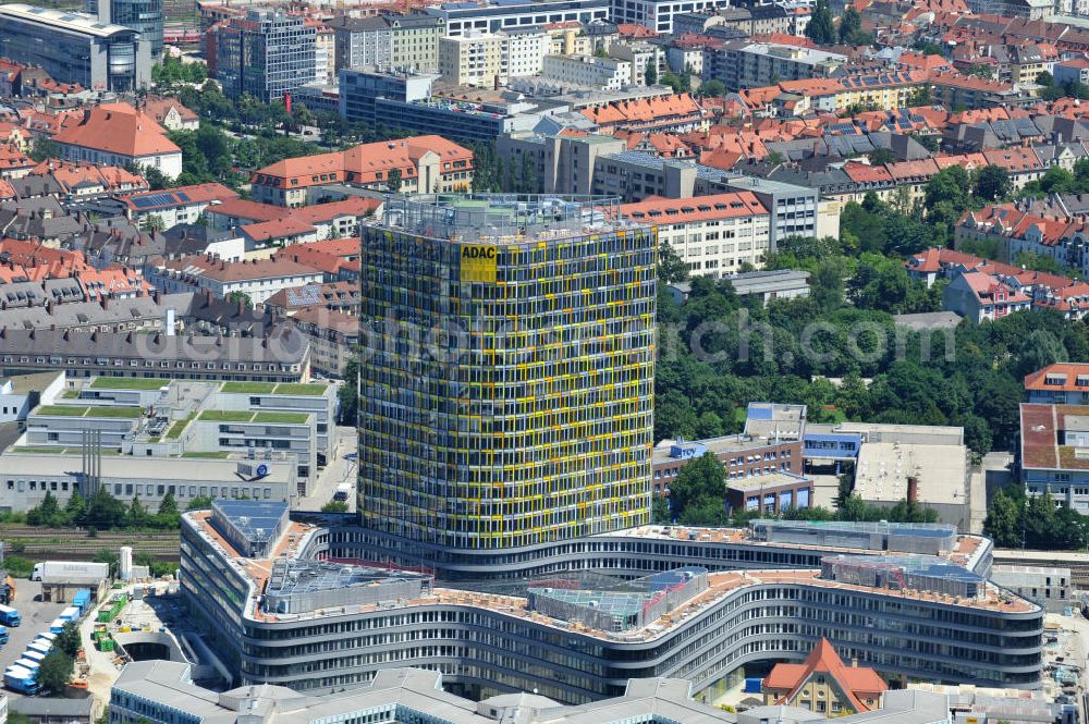 Aerial image München - Blick auf die neue ADAC Zentrale, ein Projekt des Berliner Architektenbüros Sauerbruch Hutton und der ZÜBLIN AG, an der Hansastraße in München. The new build of the ADAC Headquaters at the Hansastrasse in Munich.