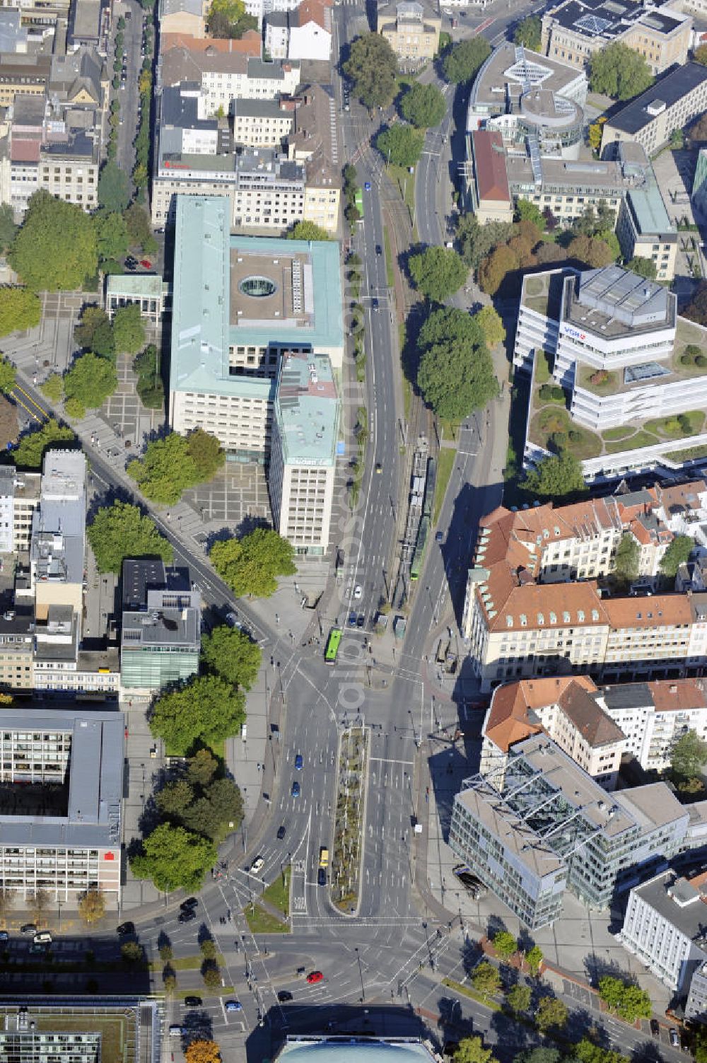 Aerial photograph Hannover - Blick auf den Aegidientorplatz mit der Norddeutschen Landesbank, der VGH Versicherungsgruppe und dem Sparkassenverband Niedersachsen. View to the Aegidientorplatz with the North German State Bank, the VGH insurance company and the associatian of saving banks Lower Saxony.