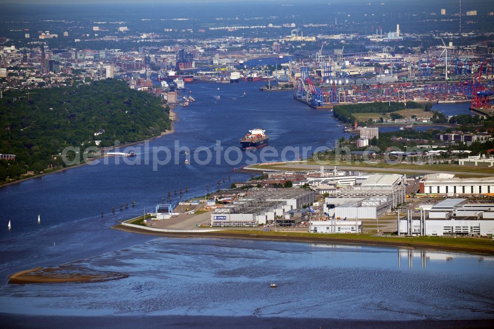 Aerial photograph Hamburg - Airbus works and airport of Finkenwerder in Hamburg in Germany. The former Hamburger Flugzeugbau works - on the Finkenwerder Peninsula on the riverbank of the Elbe - include an Airbus production site with an airplane. Several Airbus planes and models are being constructed here