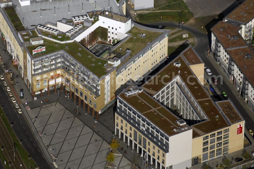 Aerial photograph Berlin - Campus building of the University of Applied Sciences Alice Salomon Hochschule Berlin on Alice-Salomon-Platz in the district Hellersdorf in Berlin, Germany