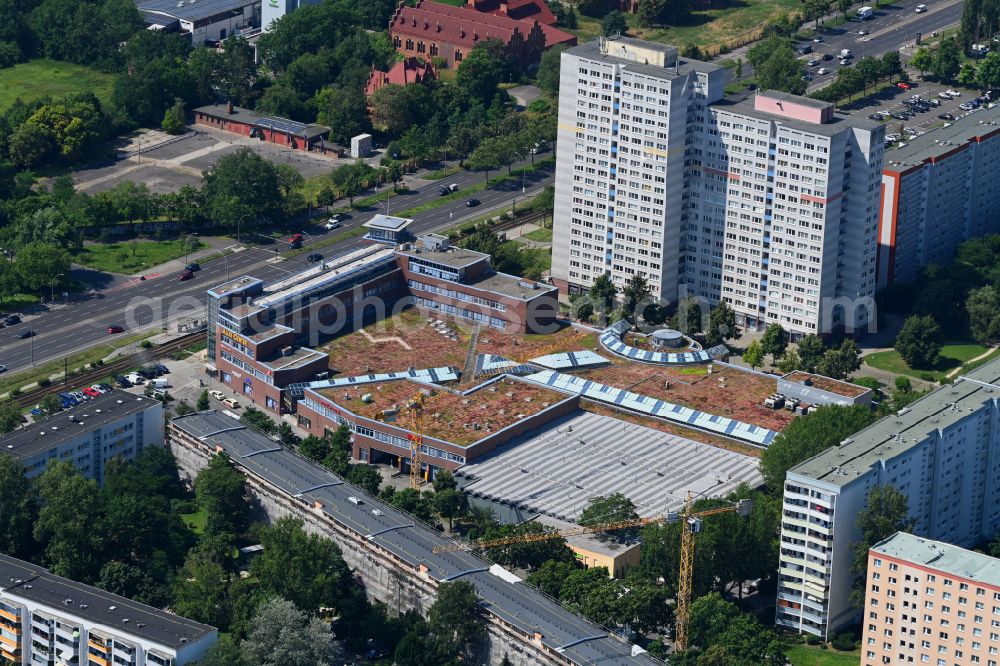 Aerial photograph Berlin - Building of the shopping center Allee-Center Berlin of ECE GmbH on Landsberger Allee in the district Lichtenberg in Berlin, Germany