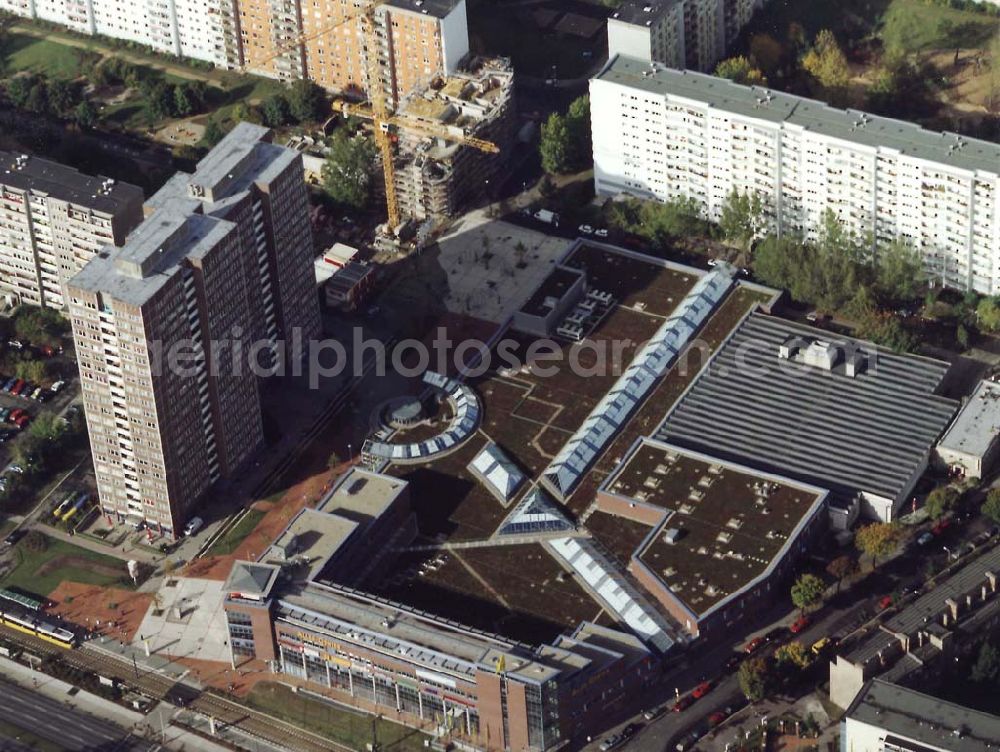 Aerial photograph Berlin - Hohenschönhausen - Allee-Center der ECE HH an der Landsberger Allee in Berlin - Hohenschönhausen