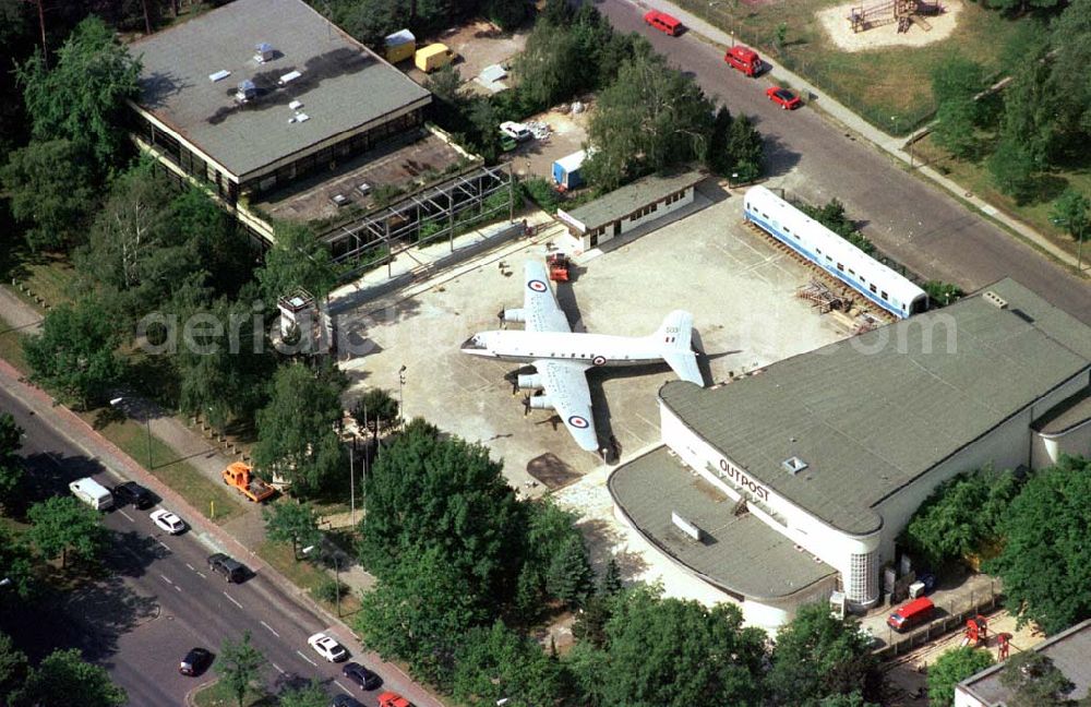 Berlin - Dahlem from the bird's eye view: Alliiertenmuseum in der Dahlemer Clayallee.