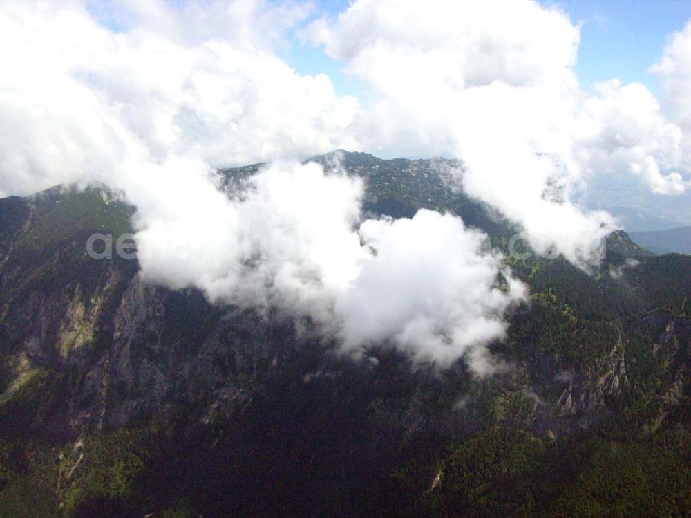 Aerial image Berchtesgaden - Blick auf das Alpenland um Berchtesgaden in der Nähe des zweithöchsten Bergs von Deutschland dem Watzmann