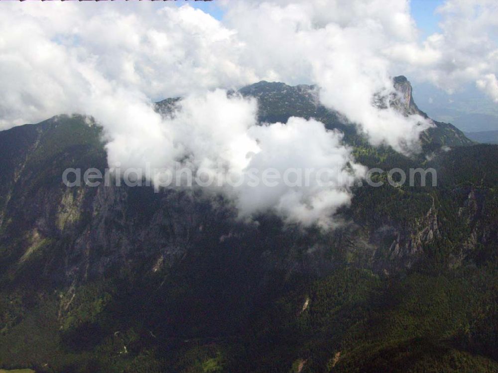 Aerial photograph Berchtesgaden - Blick auf das Alpenland um Berchtesgaden in der Nähe des zweithöchsten Bergs von Deutschland dem Watzmann