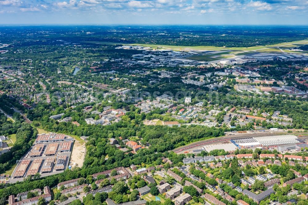 Hamburg from the bird's eye view: Alsterdorf Stadtteil in Hamburg, Deutschland