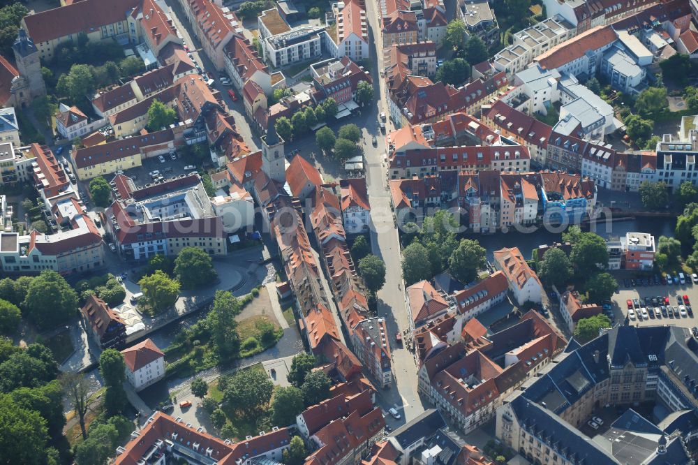 Erfurt from the bird's eye view: Historic Old Bridge Kraemerbruecke Erfurt across Gera in the district Altstadt in Erfurt in the state Thuringia, Germany