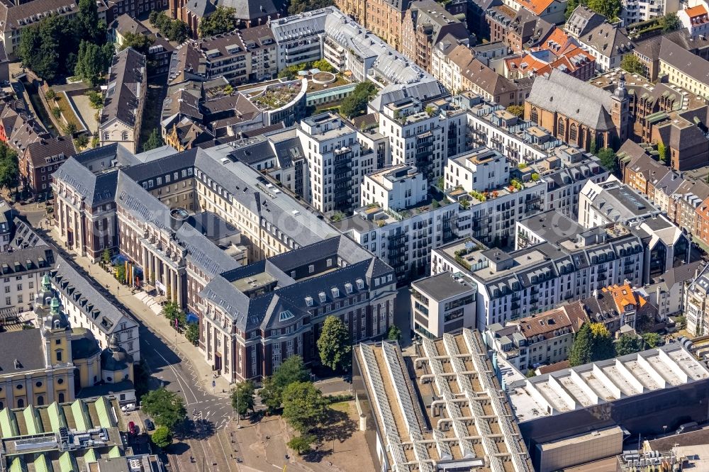 Aerial photograph Düsseldorf - Listed old building of the the formerly curt on Muehlenstrasse in Duesseldorf in the state North Rhine-Westphalia