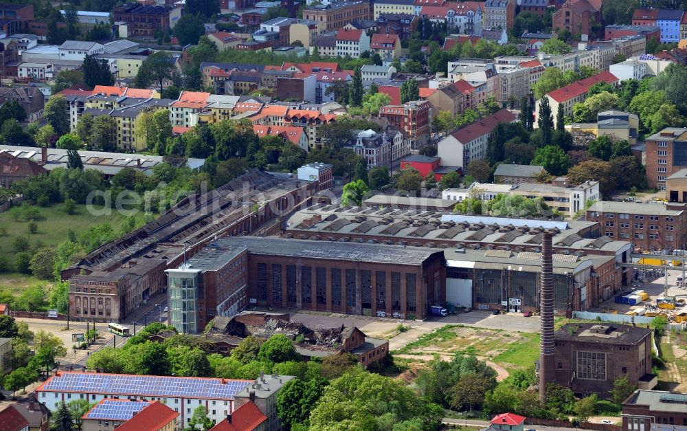 Aerial photograph Magdeburg - View of old depots and production facilities in Magdeburg in the state of Saxony-Anhalt