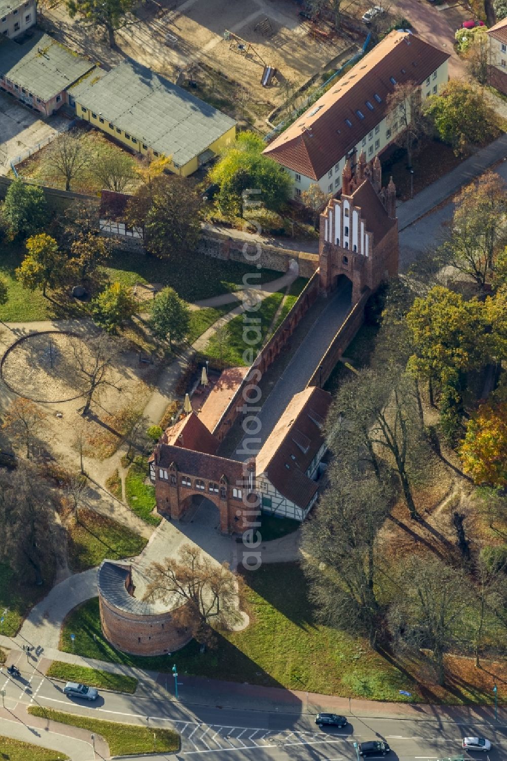 Neubrandenburg from the bird's eye view: Old city gates in the city wall in the center of the city of the four gates Neubrandenburg in Mecklenburg - Western Pomerania