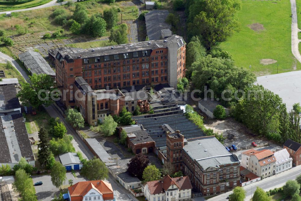 Aerial photograph Wittstock - Blick auf die Ruine der alten Textilfabrik an der Walkstraße in Wittstock.