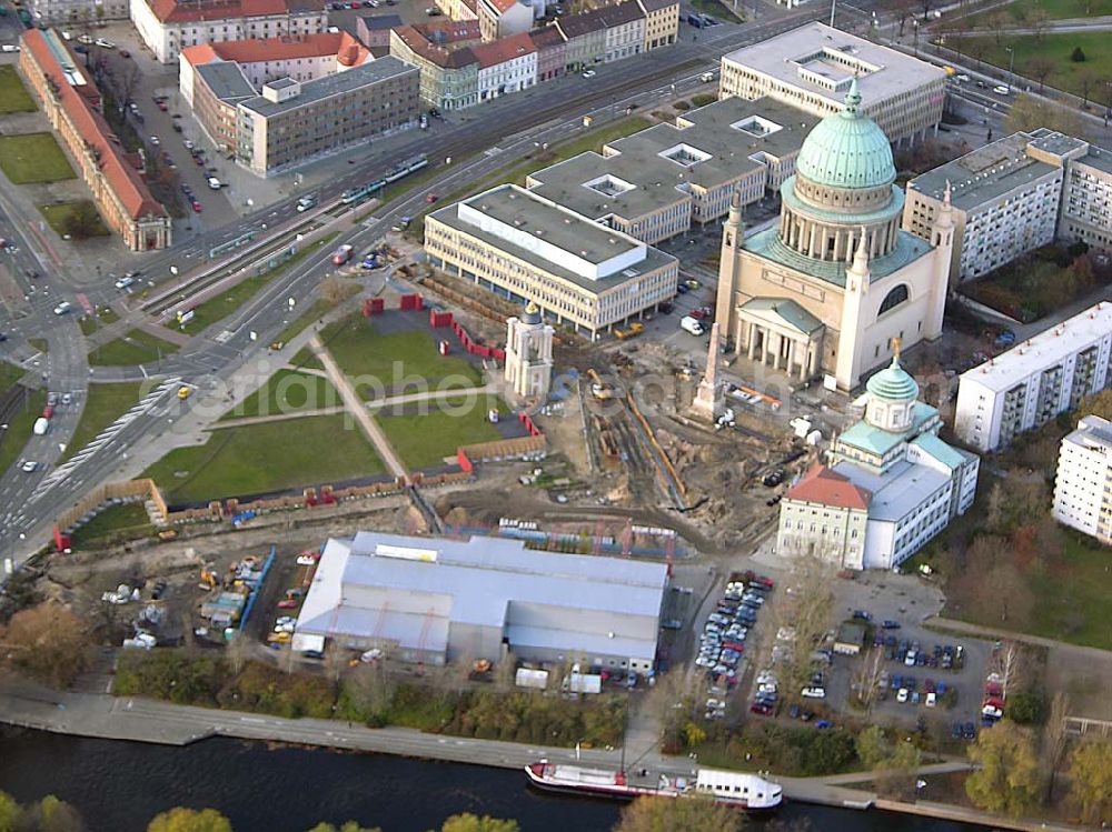 Aerial image Potsdam - 24.11.2004 Potsdam, Blick auf den Alten Markt in Potsdam mit Nikolaikirche, dem Filmuseum, der Fachhochschule Potsdam, dem Alten Rathaus, der Stadtbibliothek und dem provisorischen Hans-Otto-Theater.