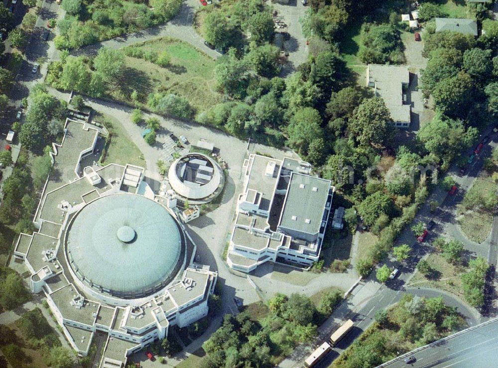 Berlin - Wilmersdorf from above - Alter Teilchenbeschleuniger des Max Planck - Institutes des Bessy GmbH an der Lentzeallee in Berlin - Wilmersdorf (Nähe Schlangenbader Straße).