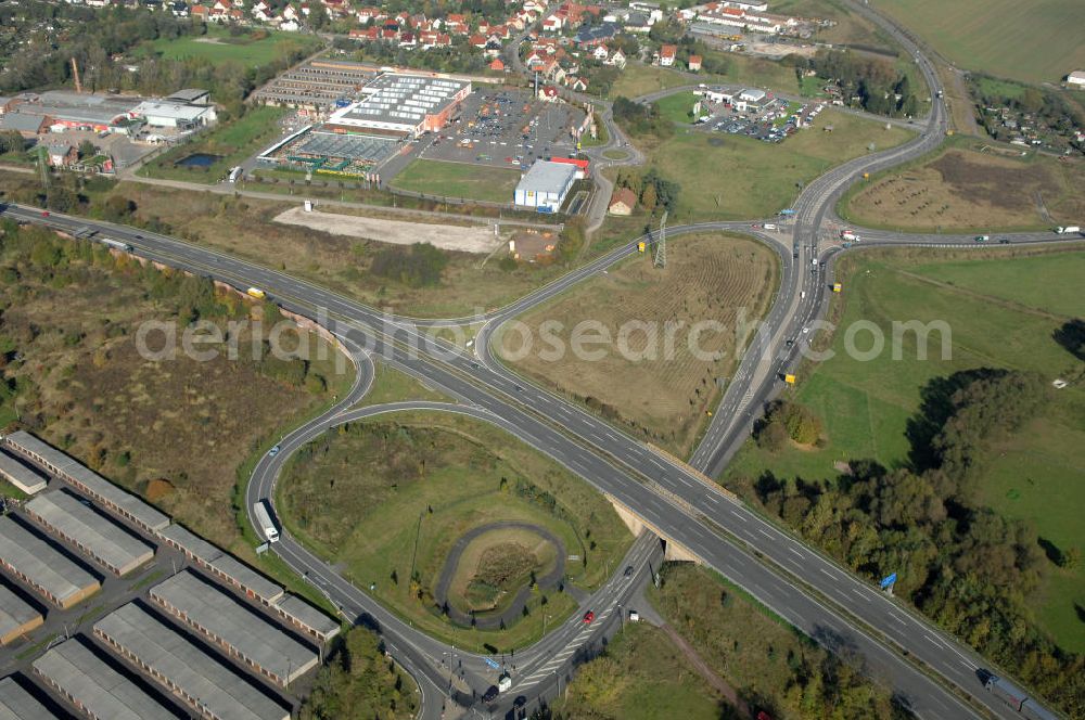 Aerial image Eisenach - Blick auf den bisherigen Verlauf der Autobahn / A 4 bei Eisenach über die Hörselberge. Dieser Trassen-Abschnitt soll nach der Inbetriebnahme der neu gebauten A4-Umfahrung ab Januar nächsten Jahres zurück gebaut und teilweise renaturiert werden. Durchgeführt werden die im Zuge dieses Projektes notwendigen Arbeiten unter an derem von den Mitarbeitern der Niederlassung Weimar der EUROVIA Verkehrsbau Union sowie der Niederlassungen Abbruch und Erdbau, Betonstraßenbau, Ingenieurbau und TECO Schallschutz der EUROVIA Beton sowie der DEGES.