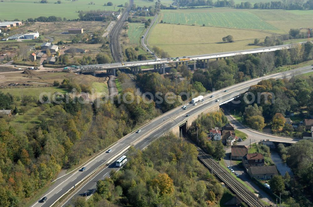 Aerial photograph Eisenach - Blick auf den bisherigen Verlauf der Autobahn / A 4 bei Eisenach über die Hörselberge. Dieser Trassen-Abschnitt soll nach der Inbetriebnahme der neu gebauten A4-Umfahrung ab Januar nächsten Jahres zurück gebaut und teilweise renaturiert werden. Durchgeführt werden die im Zuge dieses Projektes notwendigen Arbeiten unter an derem von den Mitarbeitern der Niederlassung Weimar der EUROVIA Verkehrsbau Union sowie der Niederlassungen Abbruch und Erdbau, Betonstraßenbau, Ingenieurbau und TECO Schallschutz der EUROVIA Beton sowie der DEGES.