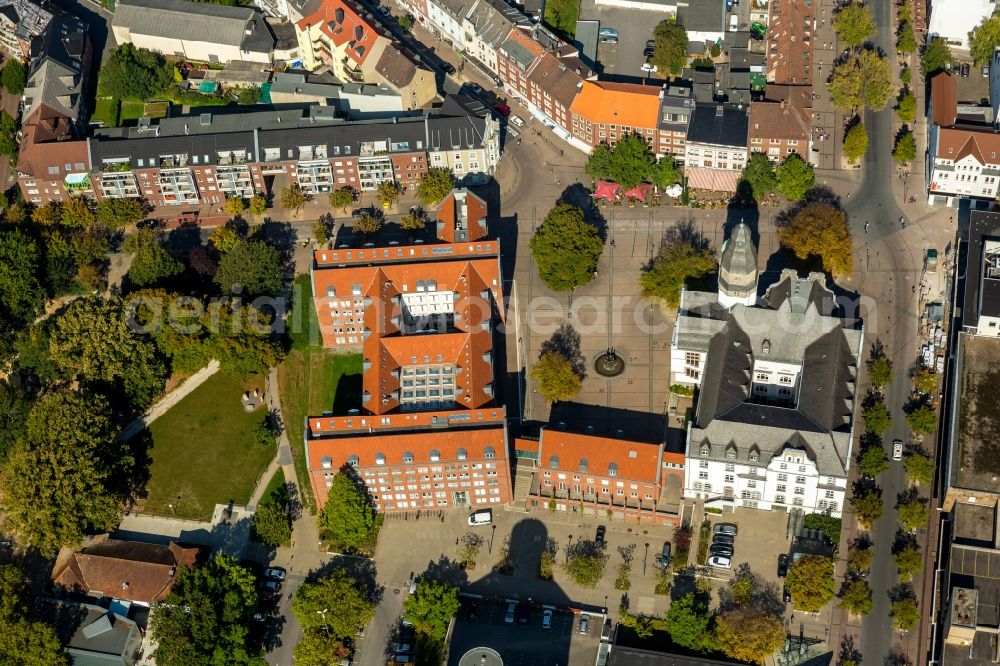 Aerial photograph Gladbeck - Old Town Hall and Town Hall in Gladbeck in the state of North Rhine-Westphalia