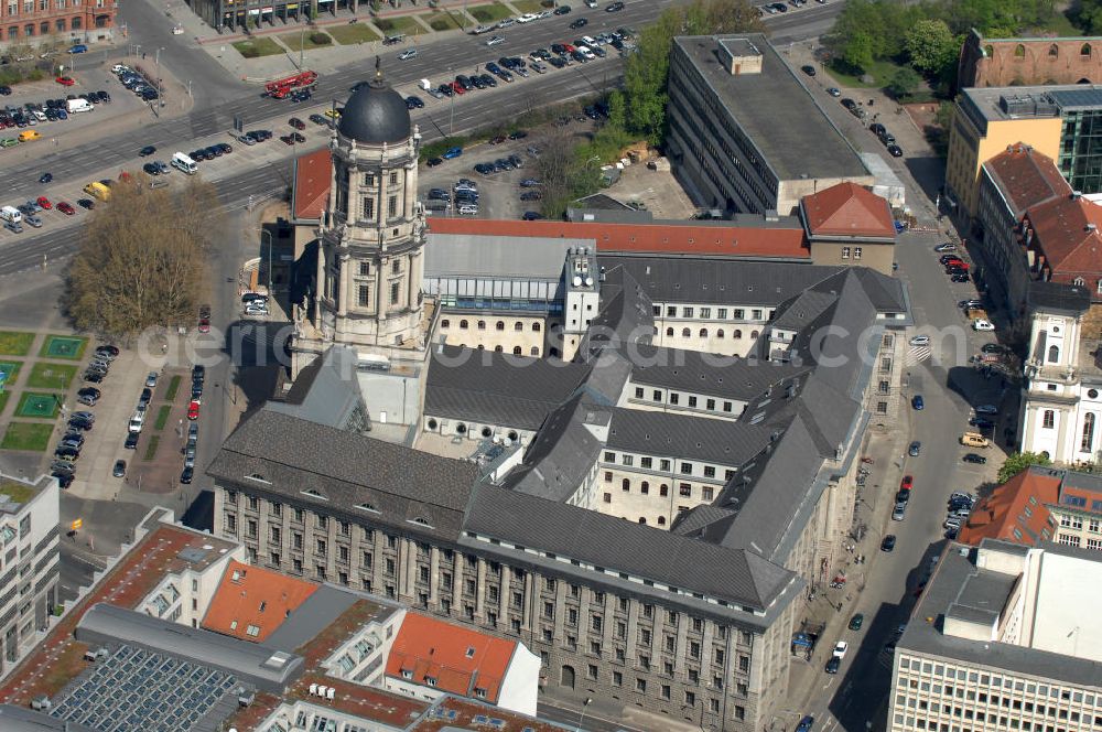 Berlin from above - Altes Stadthaus Berlin, Sitz der Senatsverwaltung für Inneres und Sport. http://seninnsport.berlin.de Old town house, seat of the senate department for internal and sports.