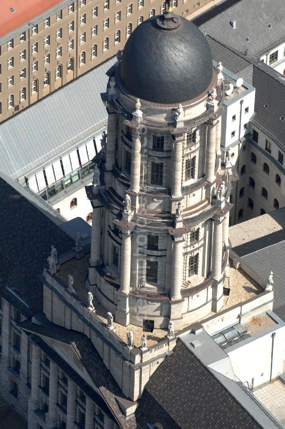 Aerial photograph Berlin - Altes Stadthaus Berlin, Sitz der Senatsverwaltung für Inneres und Sport. http://seninnsport.berlin.de Old town house, seat of the senate department for internal and sports.