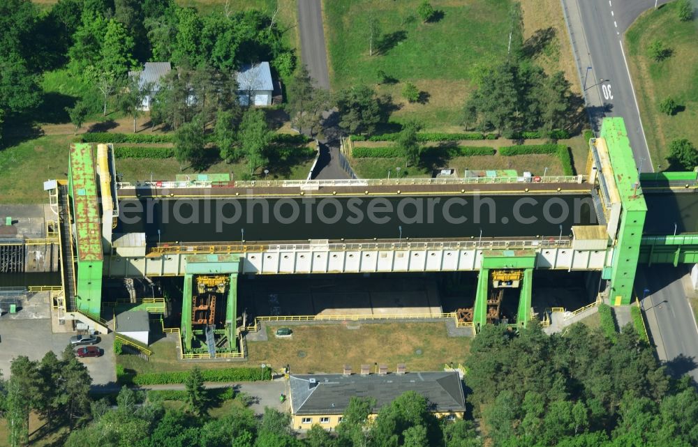 Aerial image Magdeburg - Old disused Boat lift and locks plants on the banks of the waterway of the Abstiegskanal Rothensee in Magdeburg in the state Saxony-Anhalt