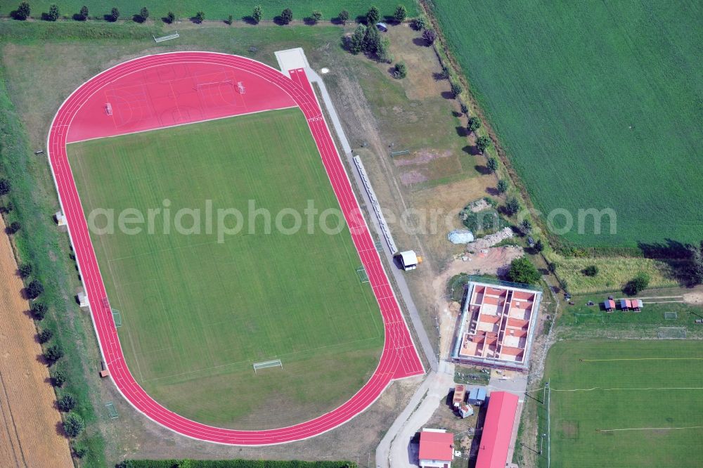 Aerial photograph Altlandsberg - The sporting ground Bollensdorfer Weg in Altlandsberg in the state of Brandenburg. The compound includes a natural grass field that was built in 1926. In 2012 the facility was refurbished and now includes a track and a small all weather playing field. Also included were a long jump and shotput site