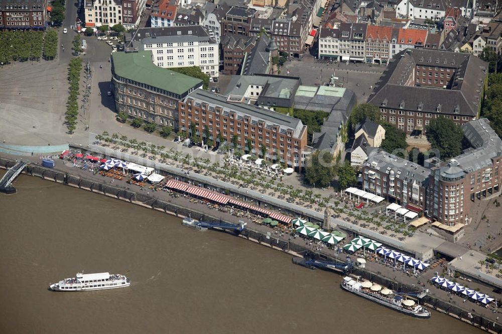 Düsseldorf from the bird's eye view: Blick auf die Altstadt von Düsseldorf mit Rheinufer. Duesseldorf old town with bank of river Rhine.