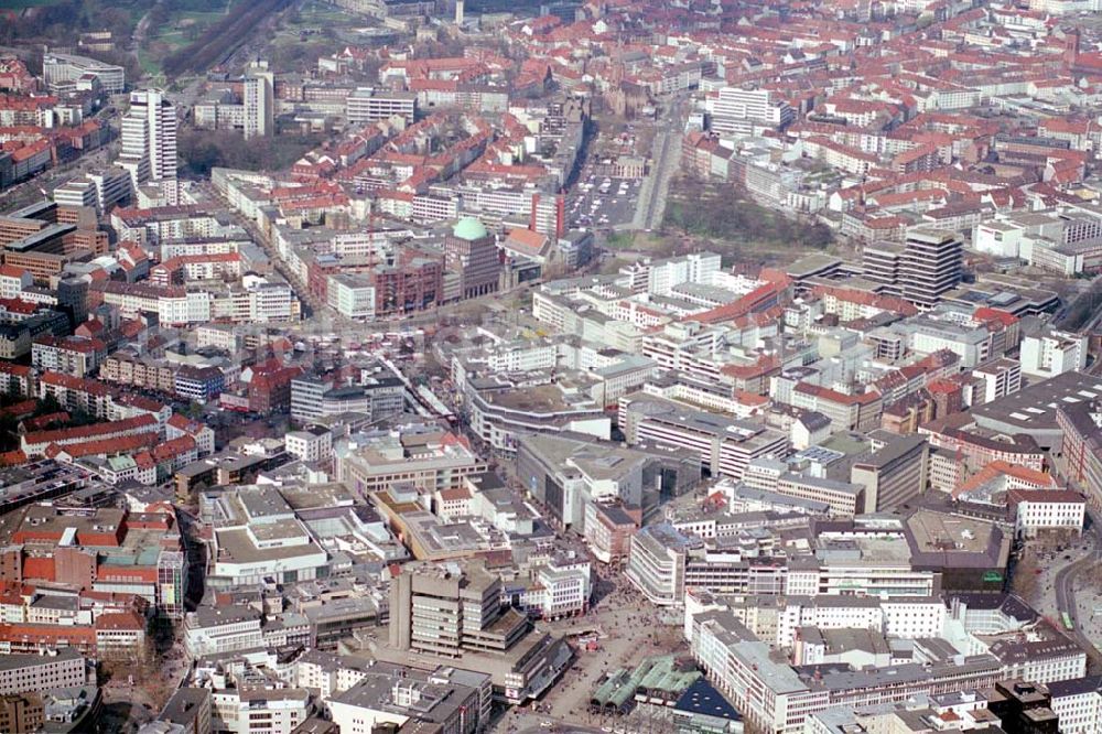 Hannover from above - 27.03.2004 Blick auf die Altstadt von Hannover