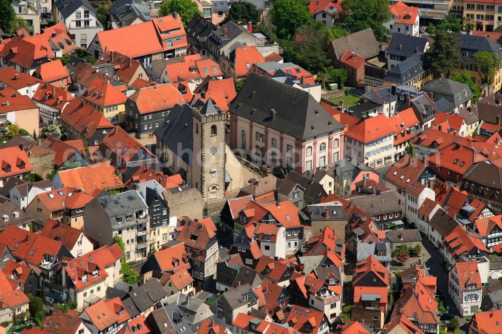 Kronberg im Taunus from above - Old town with church Streitkirche and Museum Kronberger Malerkolonie and old apartment buildings along the Friedrich-Ebert-Strasse in Kronberg im Taunus in Hesse