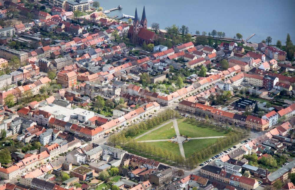 Aerial image Neuruppin - Old Town on the banks of Lake Ruppin in Neuruppin in Brandenburg