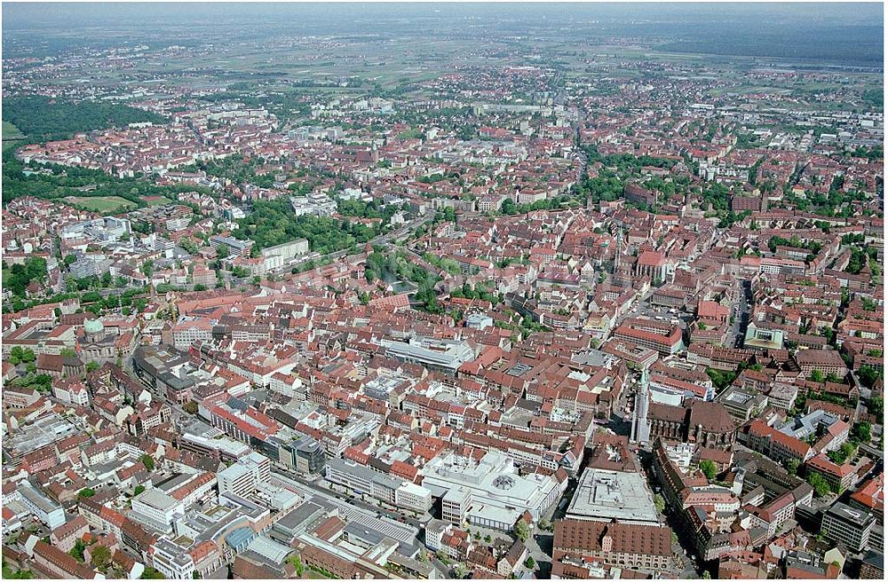 Aerial image Nürnberg - 27.05.2004 Blick auf die Altstadt von Nürnberg sowie unten rechts das Büro- und Einkaufscenter City-Point City-Point Nürnberg Breite Gasse 5, 90402 Nürnberg Tel.: 0911 / 249 163 00 Fax: 0911 / 249 163 33 Centermanagement: ECE Projektmanagement G.m.b.H. & Co. KG Vermietung Heegbarg 30, 22391 Hamburg Telefon (040) 60 60 6-701 Telefax (040) 60 60 6-777