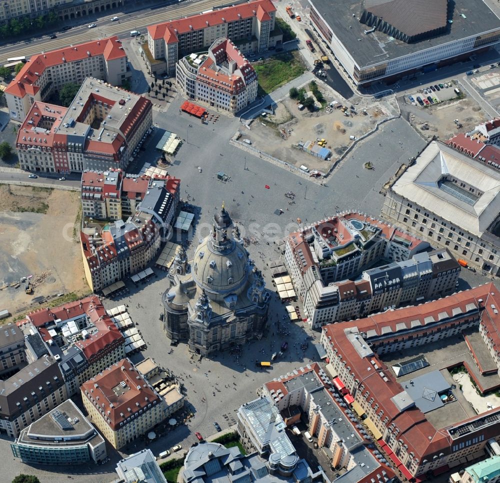 Aerial image Dresden - Old Town area at the Dresden Neumarkt. You can see the Frauenkirche in the center with its surrounding residential and hotel buildings, the Palace of Culture, the Kurlan der Palace, the Dresden Art Academy and the Transport Museum