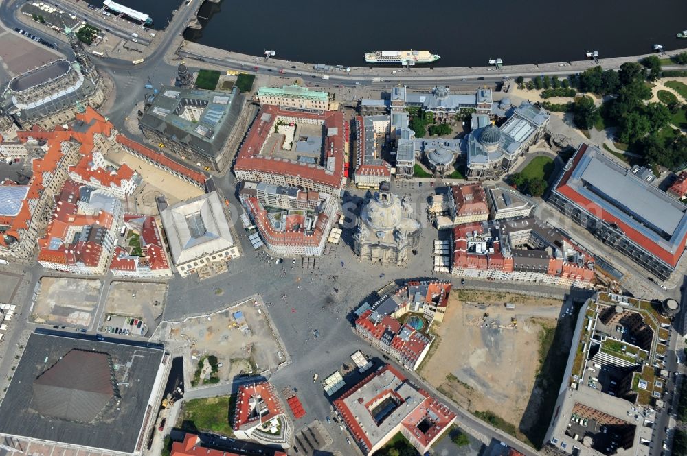 Aerial image Dresden - Old Town area at the Dresden Neumarkt. You can see the Frauenkirche in the center with its surrounding residential and hotel buildings, the Palace of Culture, the Kurlan der Palace, the Dresden Art Academy and the Transport Museum