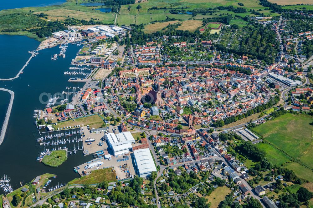 Aerial photograph Barth - Old Town area and city center on the coast of the Baltic Sea in Barth in the state Mecklenburg - Western Pomerania, Germany