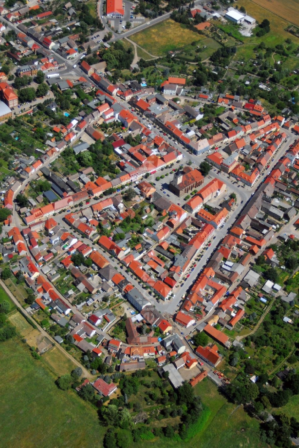 Beelitz from the bird's eye view: Old Town area and city center in Beelitz in the state Brandenburg, Germany