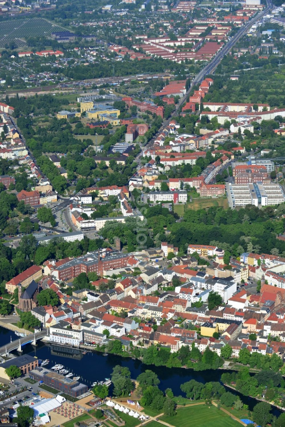 Brandenburg an der Havel from the bird's eye view: Old Town area and city center in Brandenburg an der Havel in the state Brandenburg