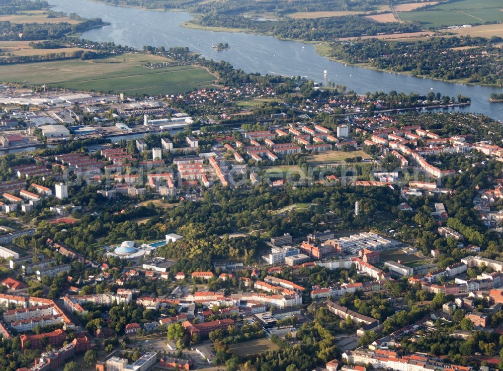 Aerial photograph Brandenburg an der Havel - Old Town area and city center in Brandenburg an der Havel in the state Brandenburg