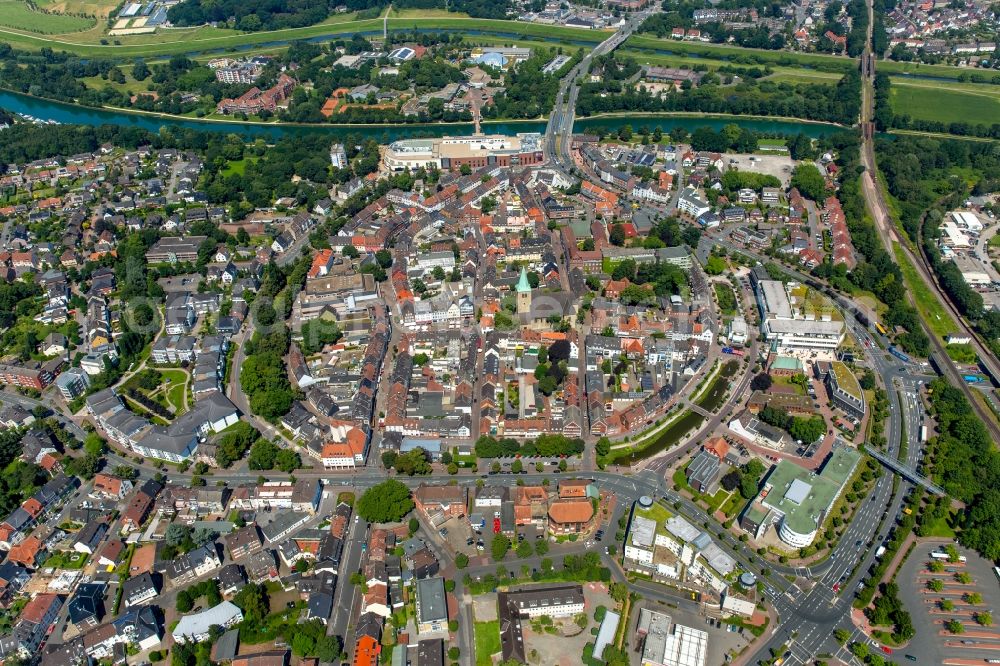 Dorsten from the bird's eye view: Old Town area and city center in Dorsten in the state North Rhine-Westphalia