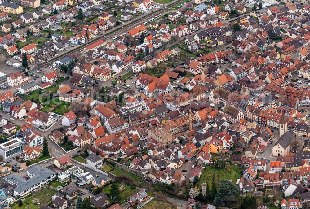 Endingen am Kaiserstuhl from the bird's eye view: Old Town area and city center in Endingen am Kaiserstuhl in the state Baden-Wurttemberg, Germany