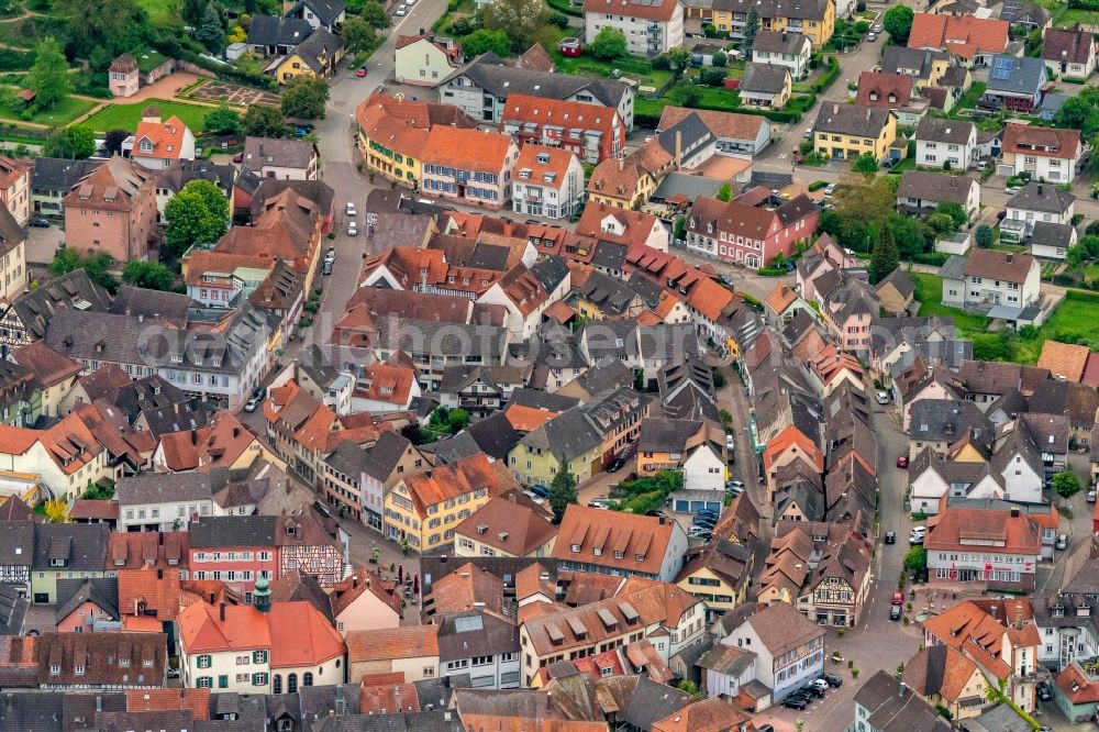 Ettenheim from the bird's eye view: Old Town area and city center in Ettenheim in the state Baden-Wurttemberg, Germany