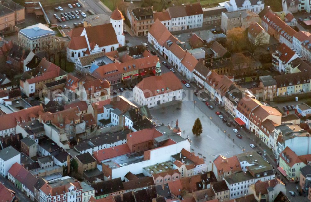 Aerial image Finsterwalde - Old Town area and city center on street Markt in Finsterwalde in the state Brandenburg, Germany