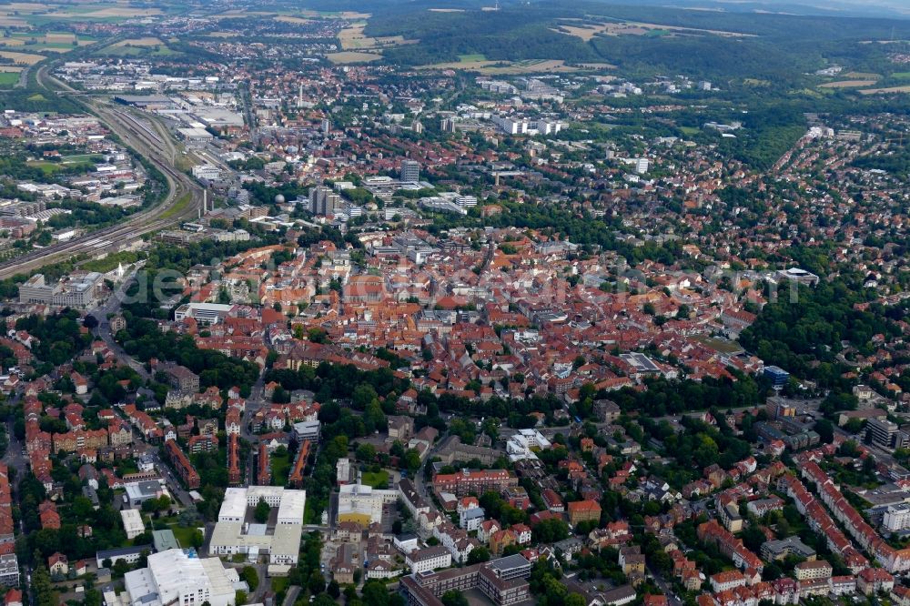 Göttingen from the bird's eye view: Old Town area and city center in Goettingen in the state Lower Saxony, Germany