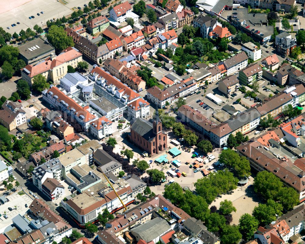 Kehl from the bird's eye view: Old Town area and city center on street Hauptstrasse in the district Kronenhof in Kehl in the state Baden-Wuerttemberg, Germany