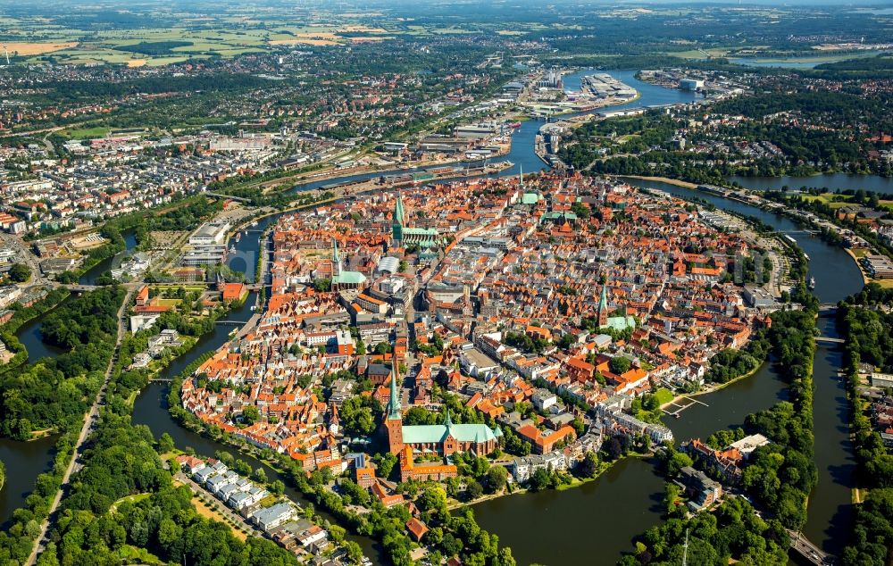 Lübeck from the bird's eye view: Old Town area and city center in Luebeck in the state Schleswig-Holstein