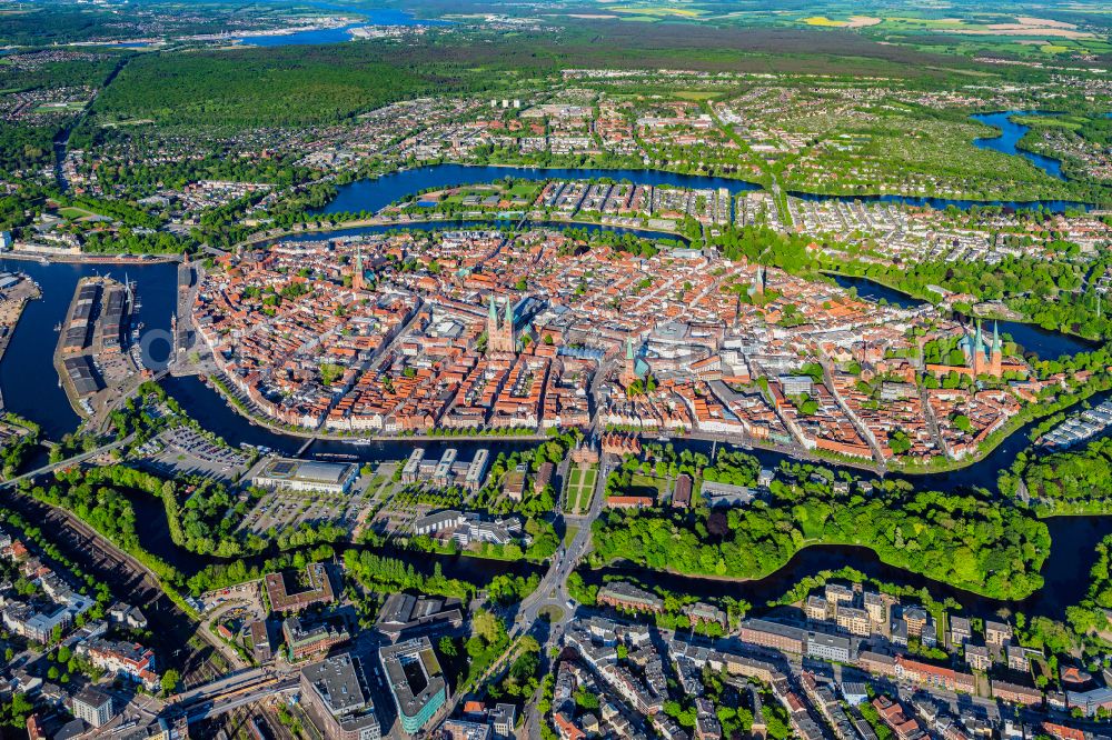 Lübeck from the bird's eye view: Old Town area and city center in the district Altstadt in Luebeck in the state Schleswig-Holstein, Germany