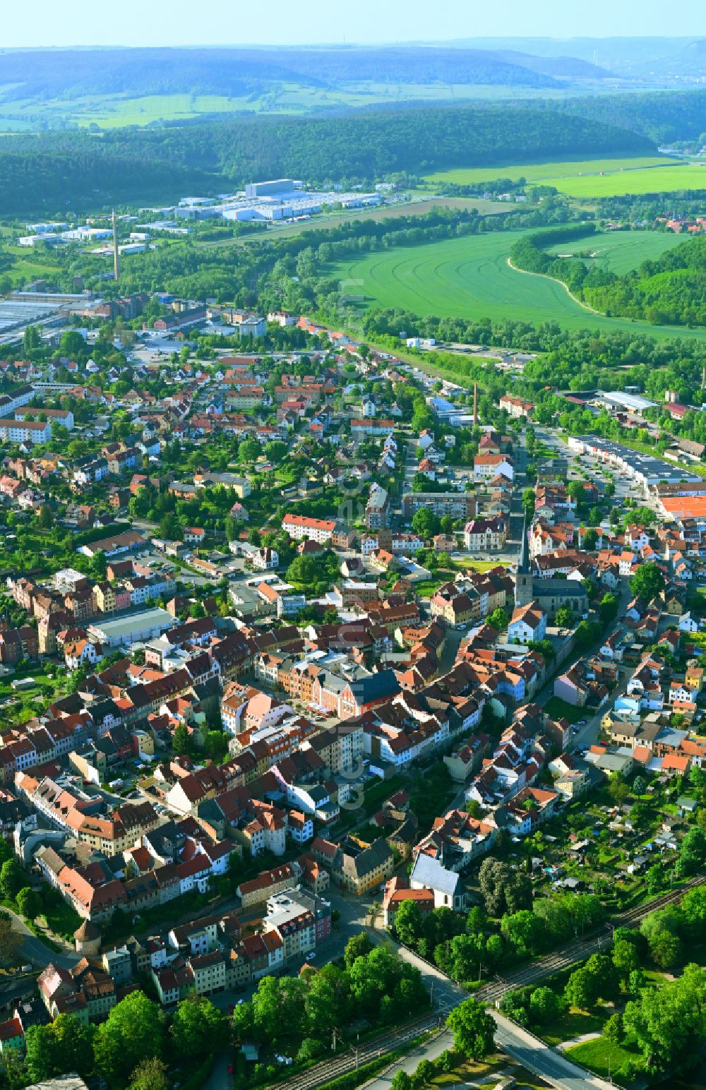 Löbschütz from the bird's eye view: Old Town area and city center in Löbschütz in the state Thuringia, Germany