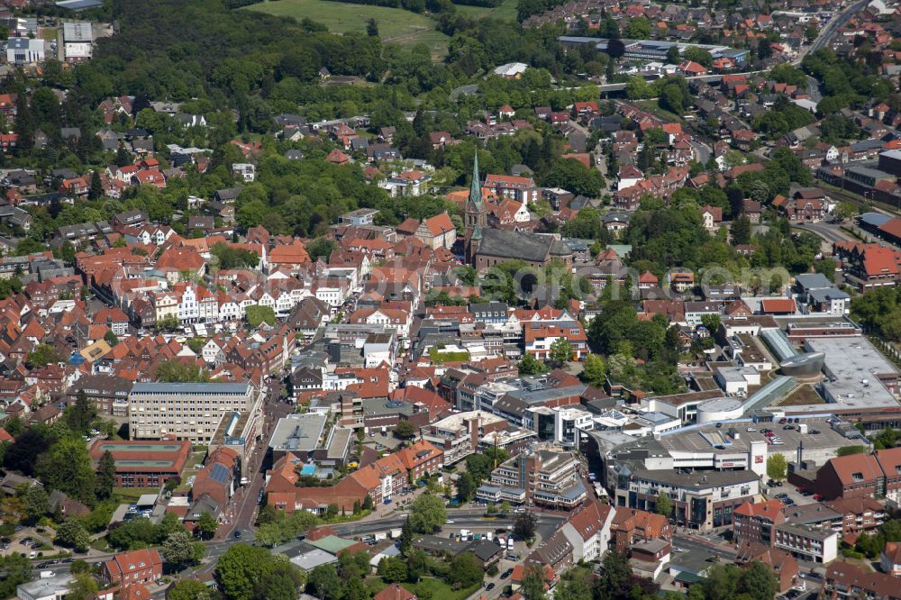 Aerial image Lingen (Ems) - Old Town area and city center Am Markt in Lingen (Ems) in Emsland in the state Lower Saxony, Germany